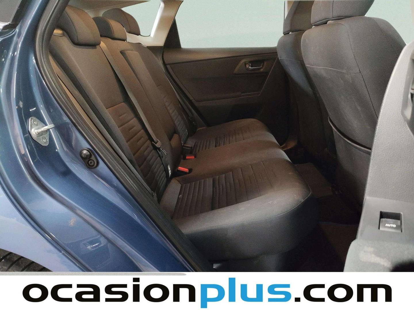 Foto Toyota Auris Toyota Auris 140H Hybrid Active (136 CV)