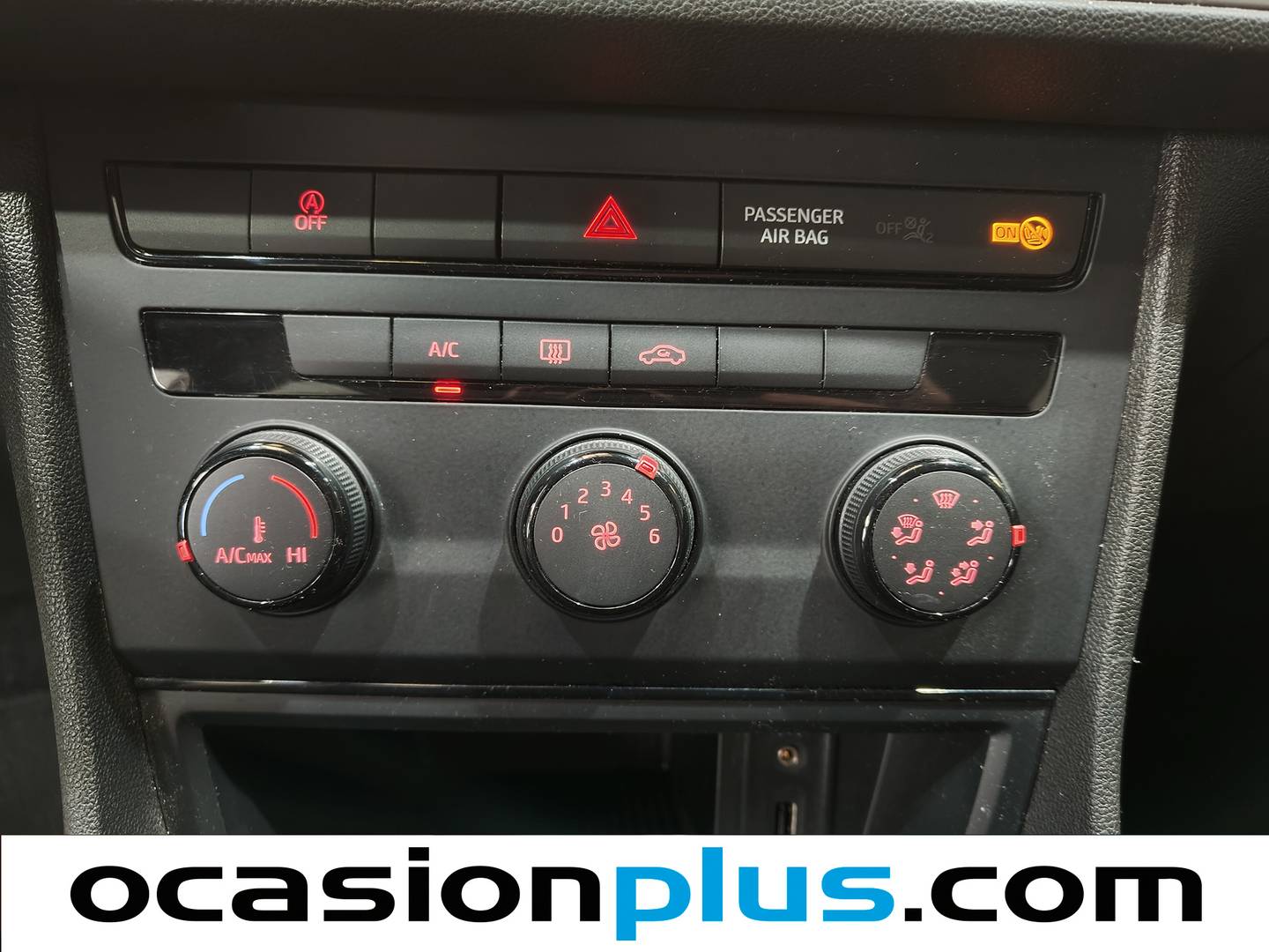 Seat León Seat León 1.6 TDI S&S Reference (115 CV) al mejor precio
