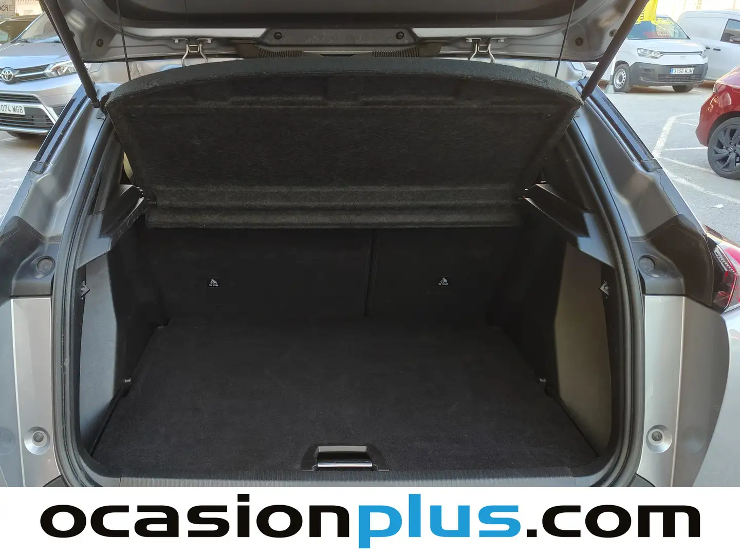 Foto Peugeot 2008 Peugeot 2008 PureTech 100 S&S Allure  (100 CV)