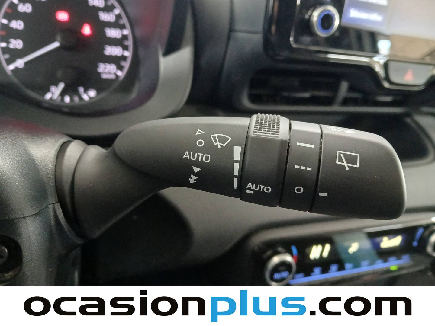 Foto Toyota Yaris Toyota Yaris 120H Business Plus (116 CV)