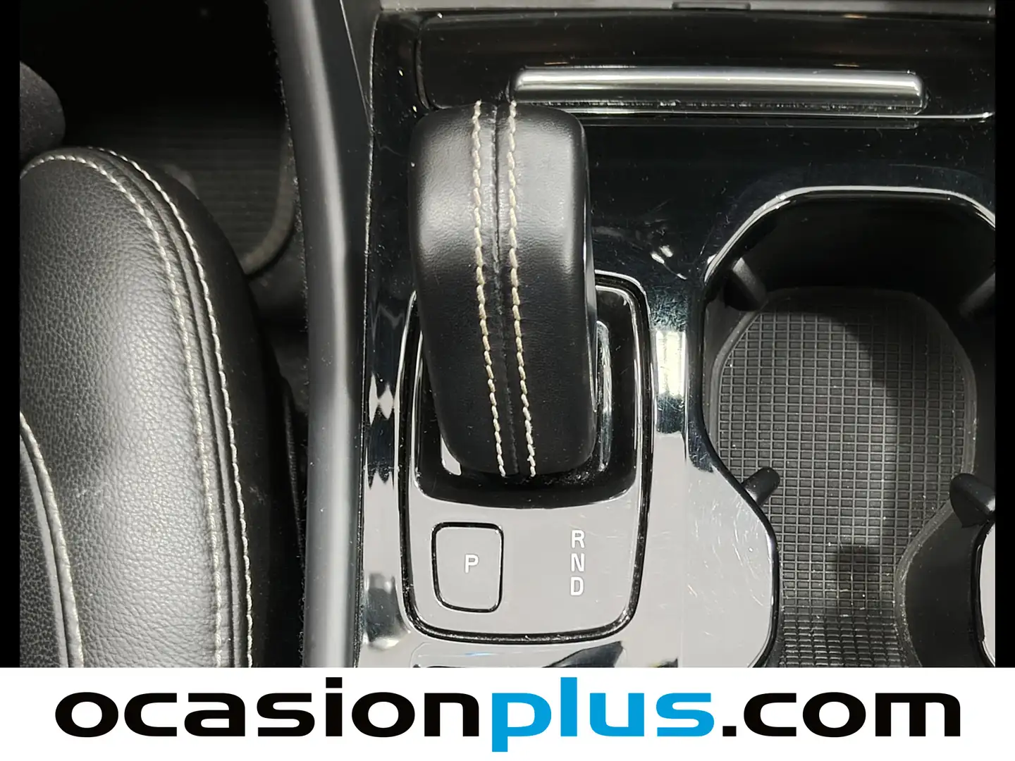 Foto Volvo XC40 Volvo XC40 T4 R-Design Auto (190 CV)