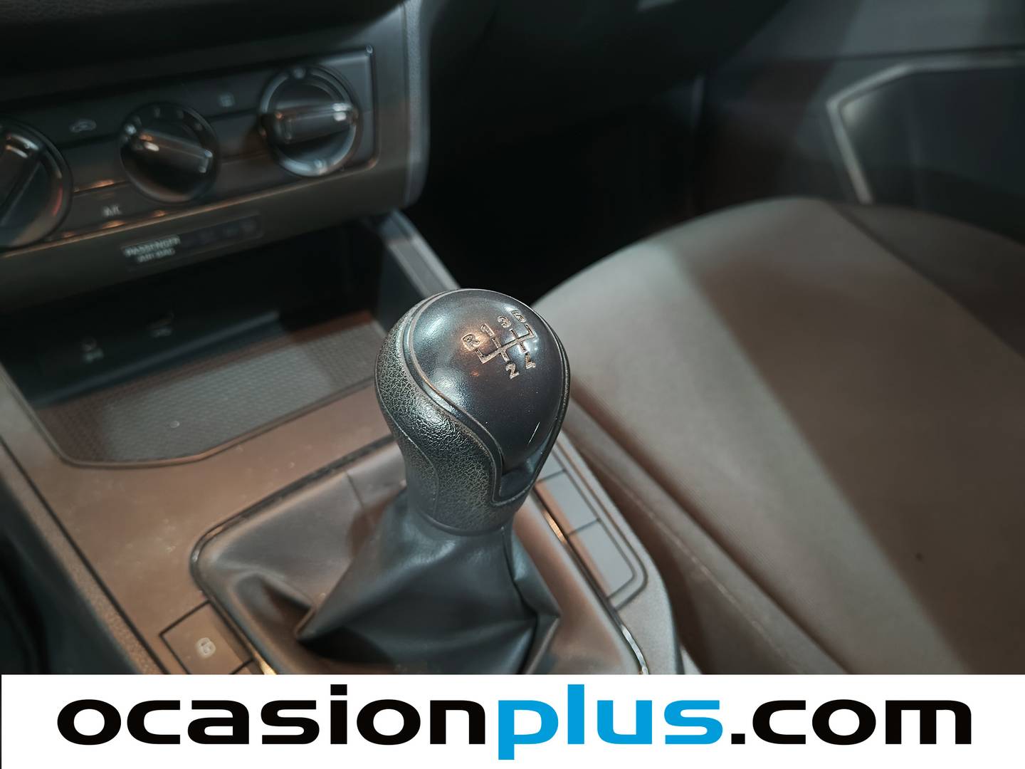 Seat Ibiza Seat Ibiza 1.0 MPI S&S Reference Plus (80 CV) de segunda mano