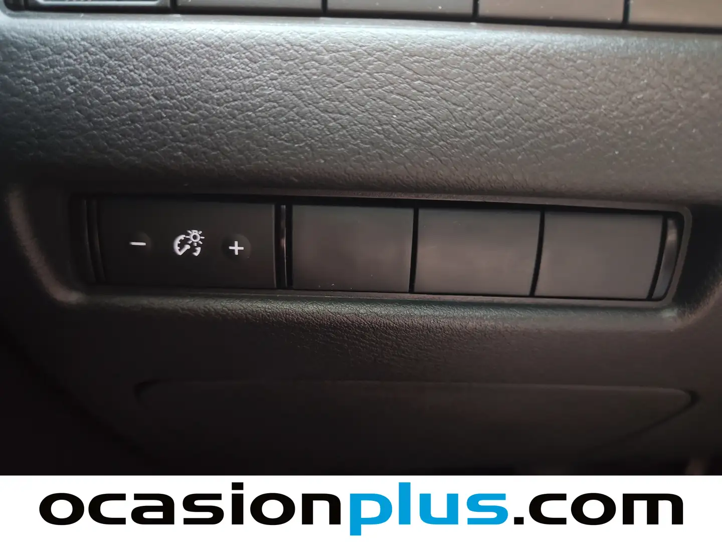 Foto Nissan QASHQAI Nissan Qashqai DIG-T 140 N-Connecta (140 CV)