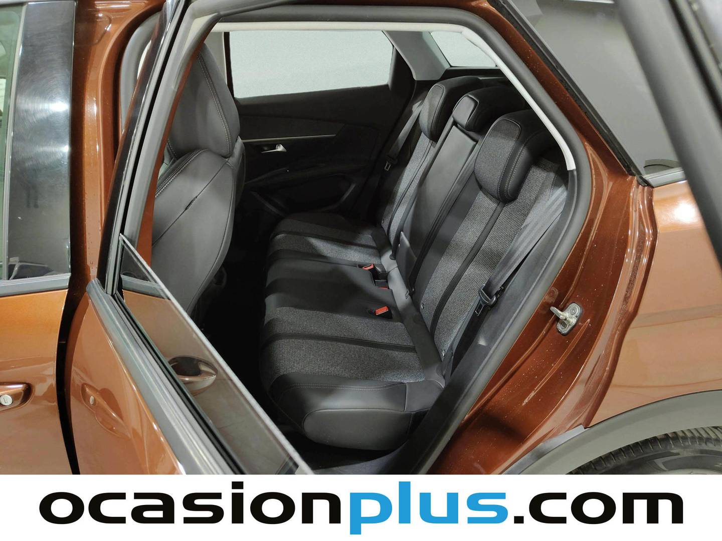 Foto asientos traseros Peugeot 3008 Peugeot 3008 PureTech 130 S&S Allure (130 CV)