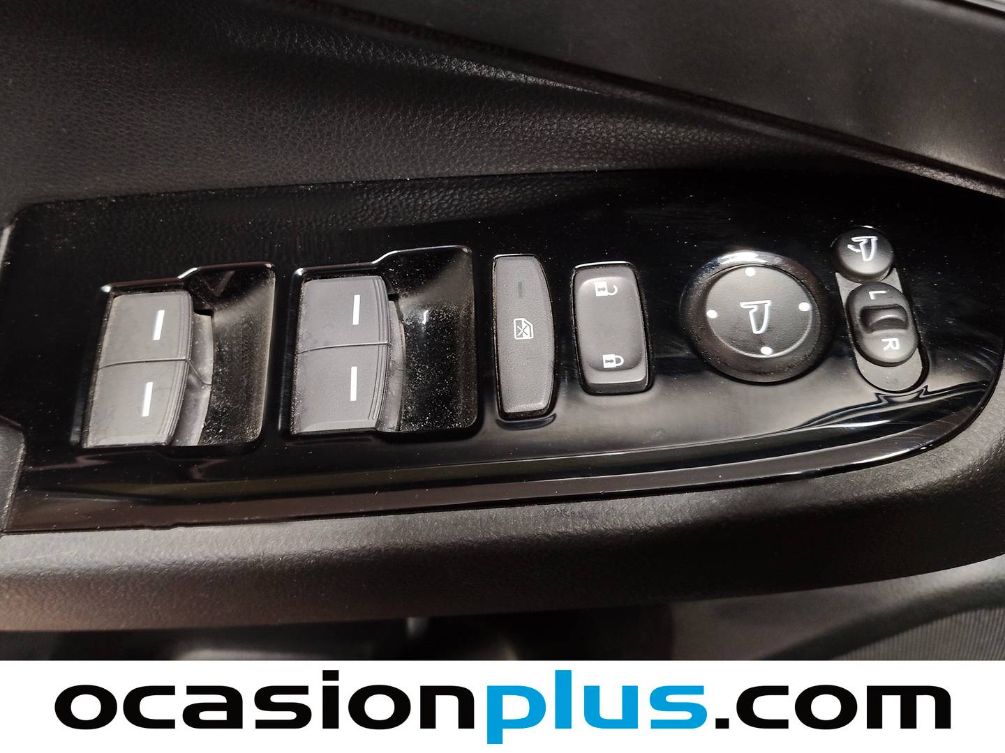 Foto Honda HR-V Honda HR-V 1.5 i-MMD Advance 4x2 Auto (131 CV)