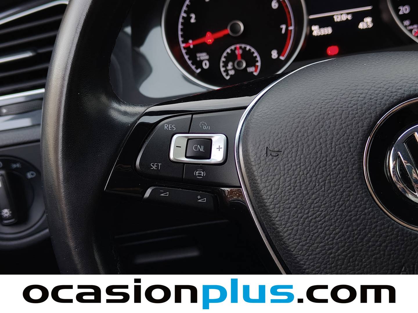 Foto Volkswagen Golf Volkswagen Golf Business 1.0 TSI (115 CV)