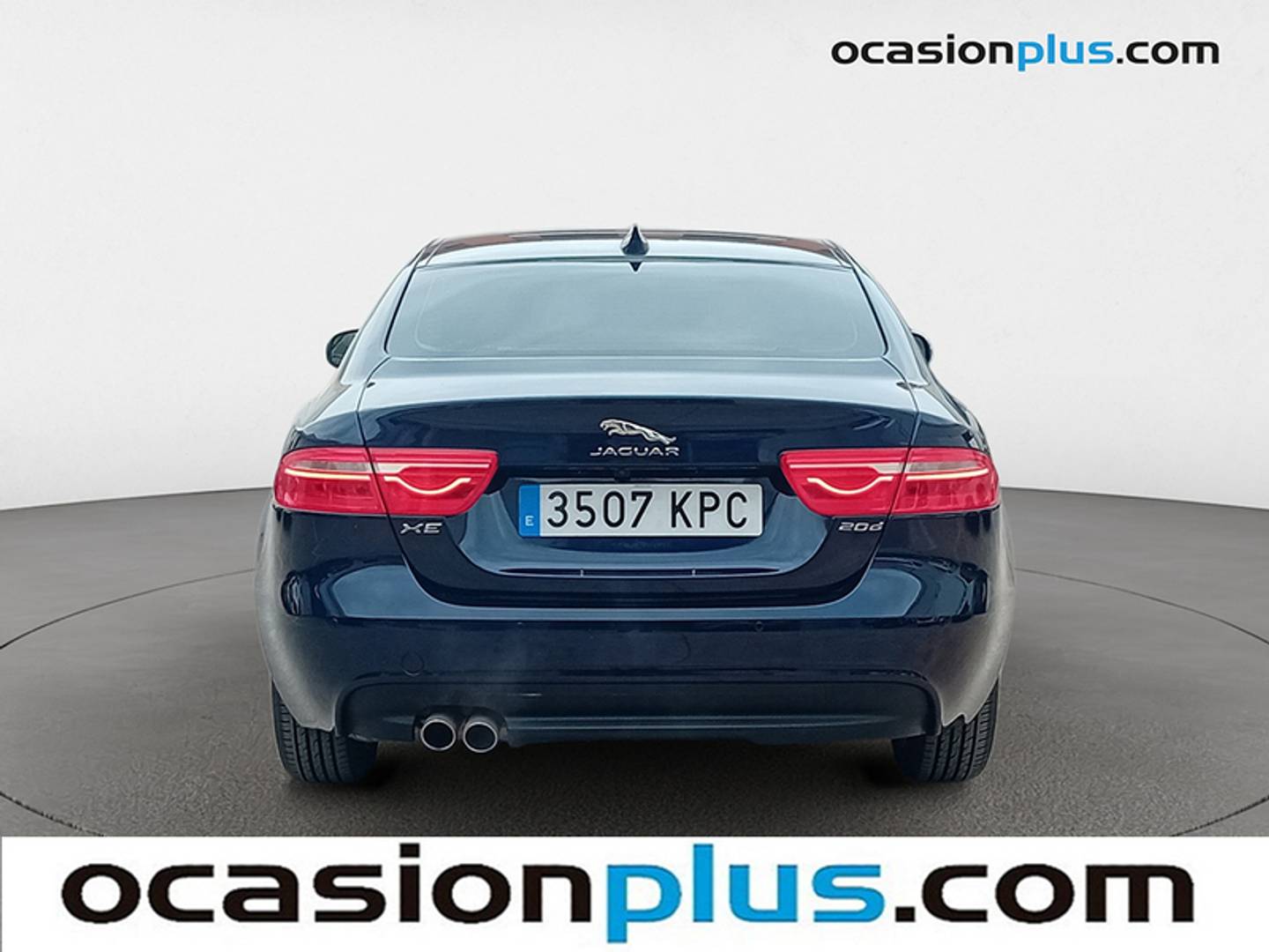 Foto Jaguar XE Jaguar XE 2.0 Diesel Pure RWD AUTO (180 CV)