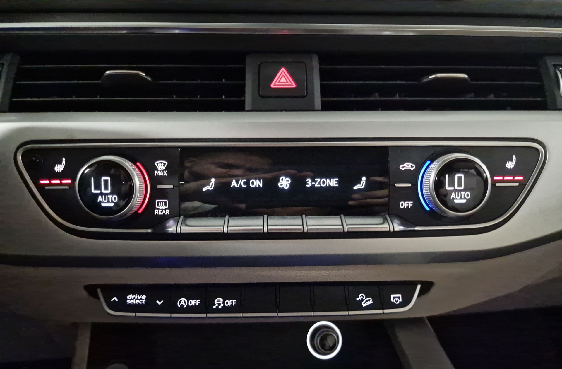Audi A4 Allroad Unlimited 3.0 TDI quattro Tiptronic - foto 41