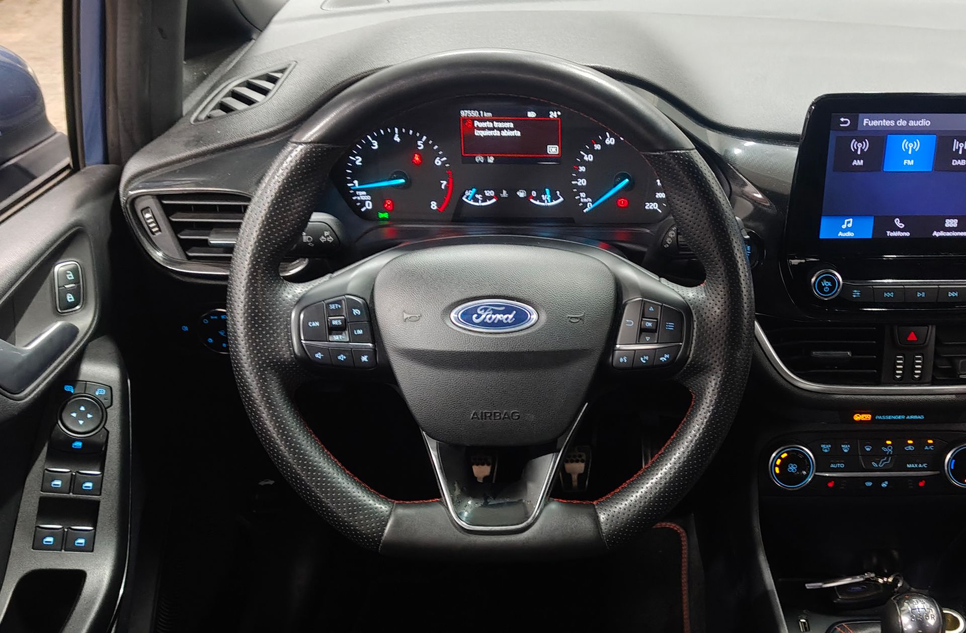 Ford Fiesta 1.0 EcoBoost MHEV ST-Line - foto 24