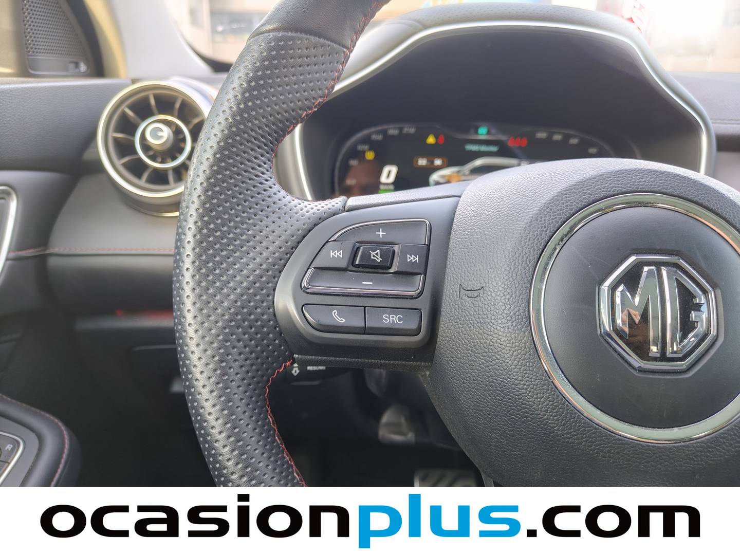 Foto MG HS MG eHS 1.5 T-GDI PHEV Luxury 190 (258 CV)