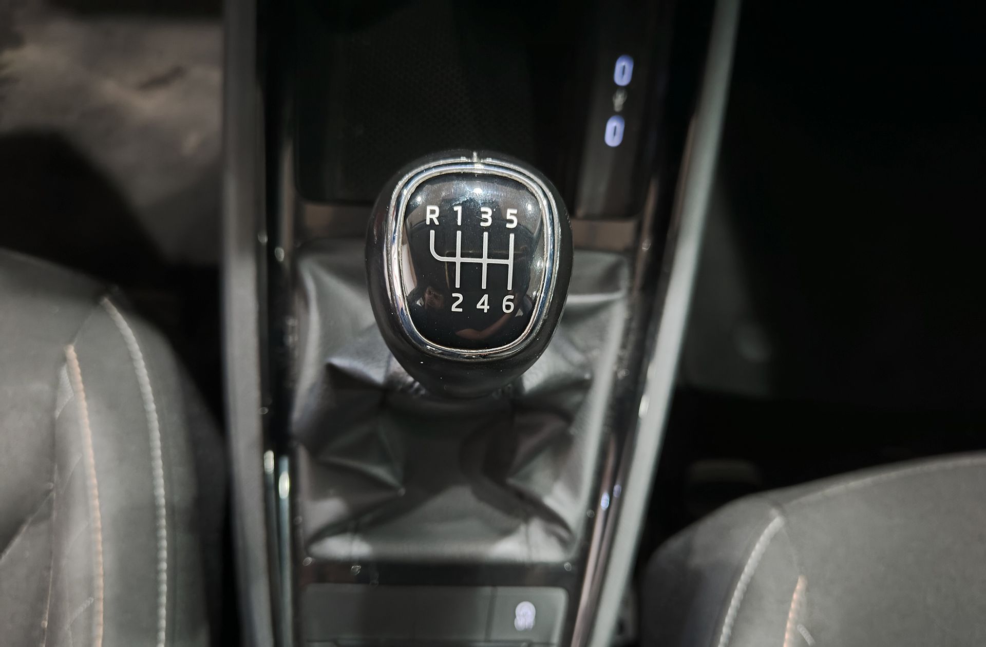 Škoda Scala 1.0 TSI Ambition - foto 5