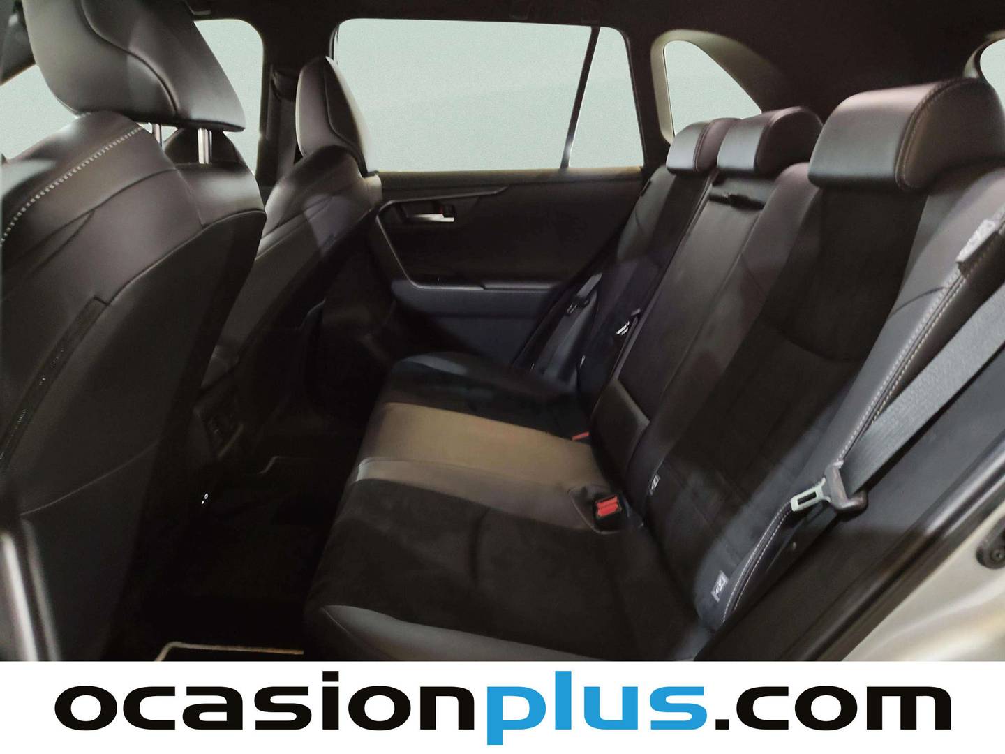 Foto asientos traseros Toyota Rav4 Toyota Rav4 2.5 220H GR-Sport Plus 4x4 e-CVT (222 CV)