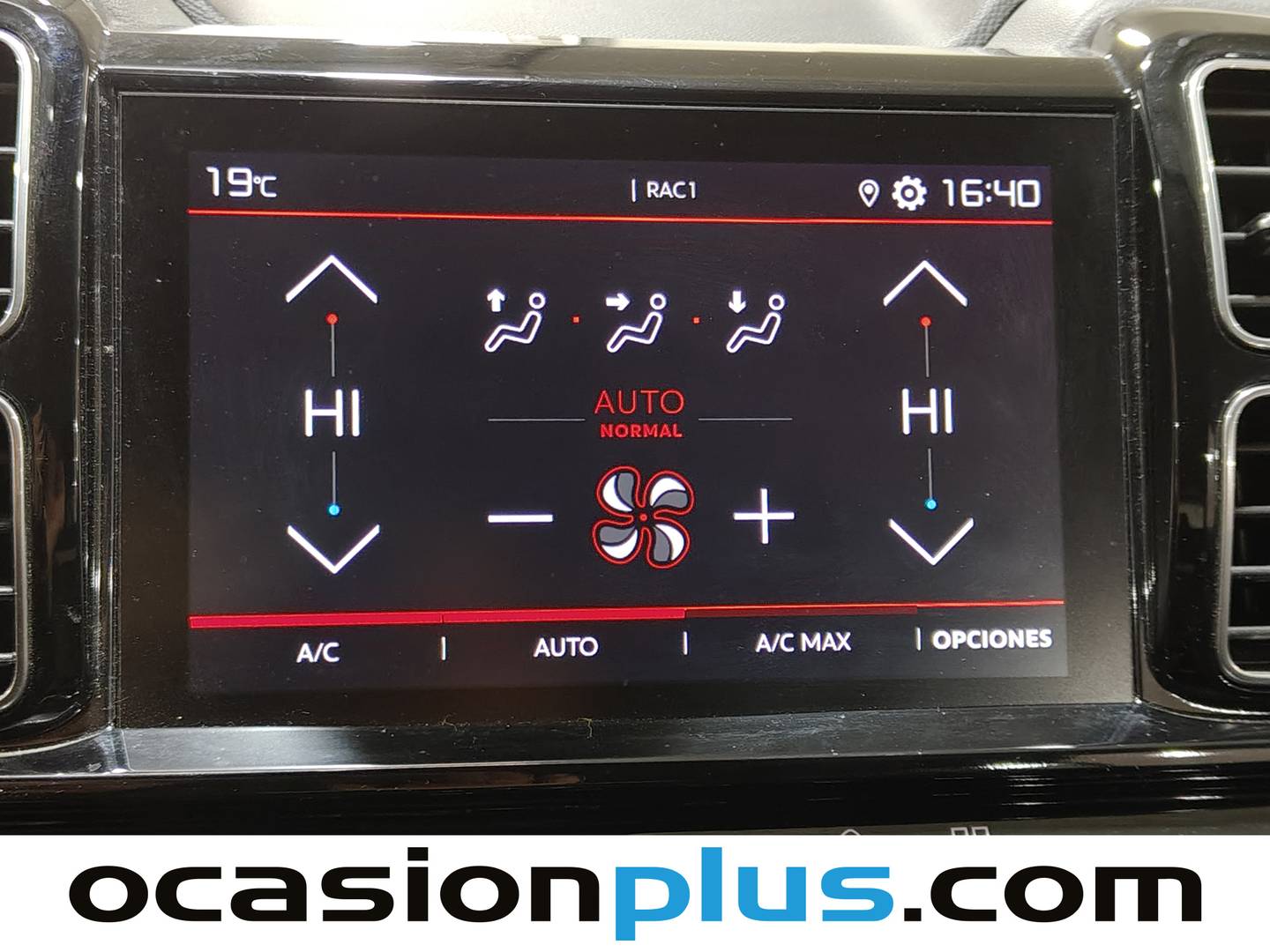 Foto Citroën C5 Aircross Citroen C5 Aircross CPureTech 130 S&S Live (131 CV)