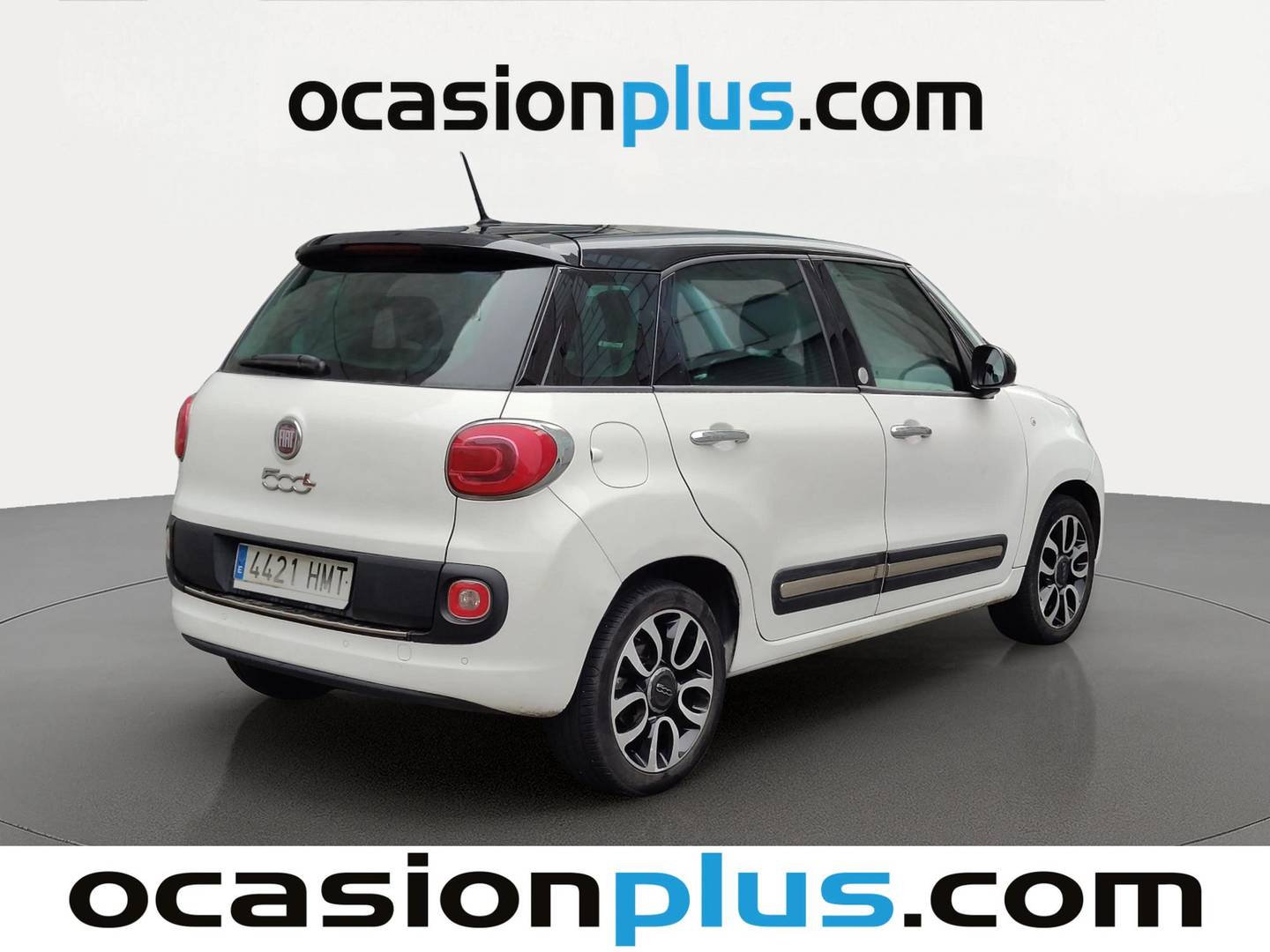 Foto trasera Fiat 500L Fiat 500L 1.4 16v (95 CV) derecha
