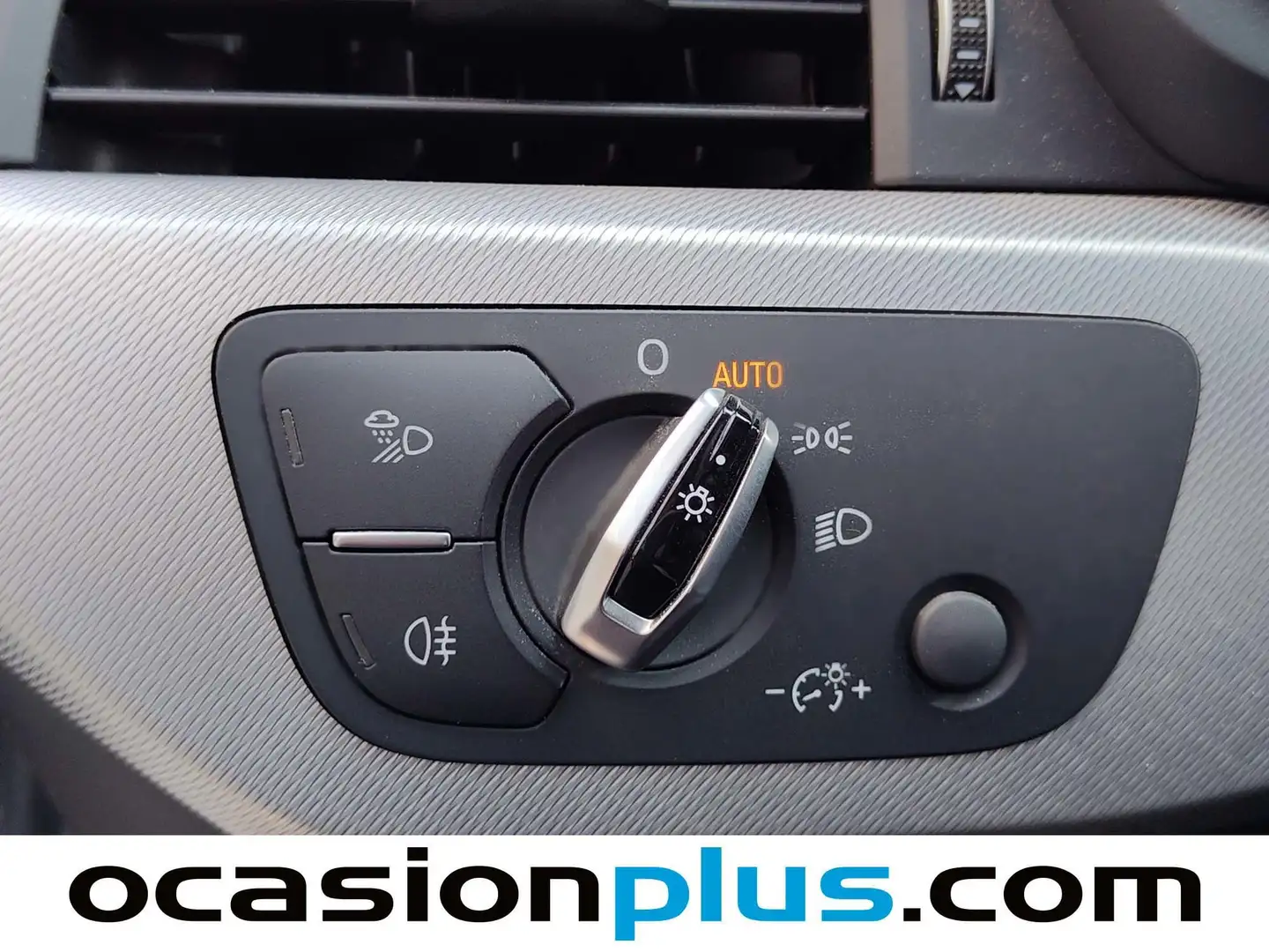 Foto Audi A4 Audi A4 Avant Avant sport edition 2.0 TDI Pack S-line (150 CV)