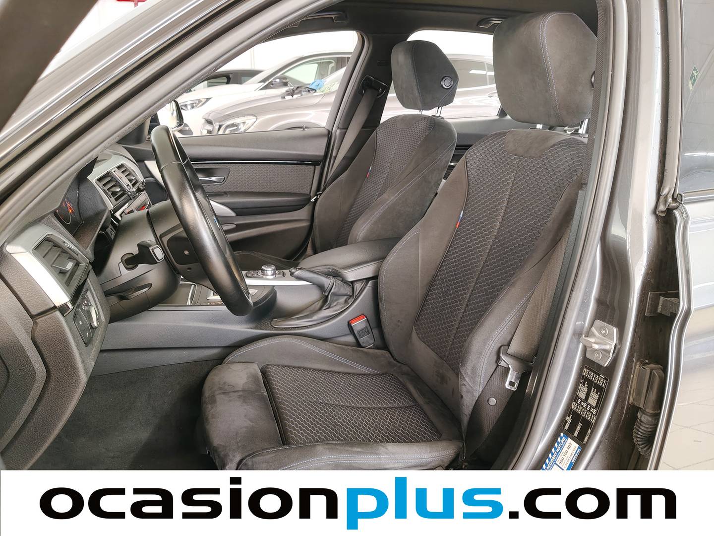 Foto asientos delanteros BMW Serie 3 BMW Serie 3 318d (150 CV) Pack M