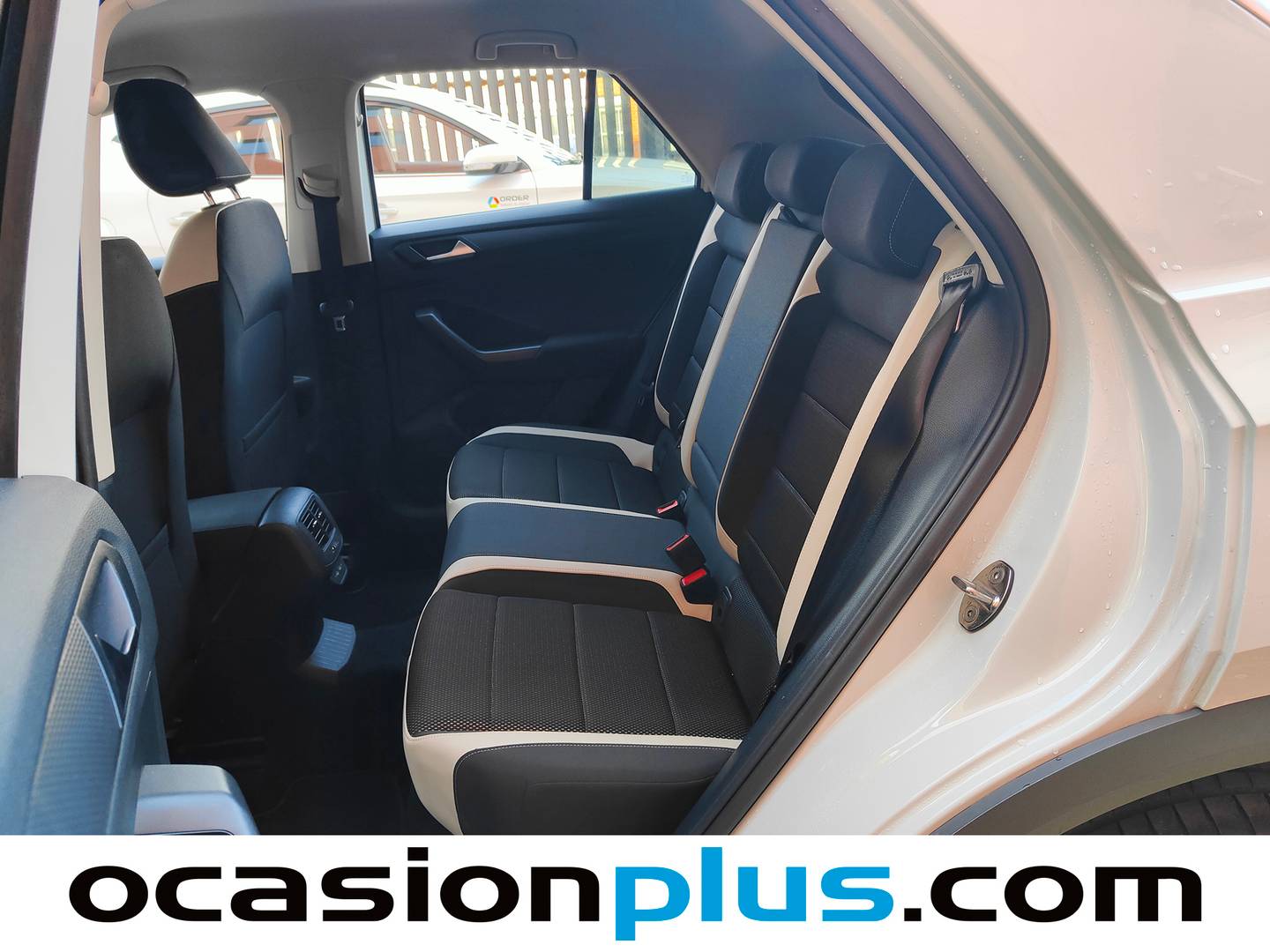 Foto asientos traseros Volkswagen T-Roc Volkswagen T-Roc Sport 2.0 TDI (150 CV) DSG