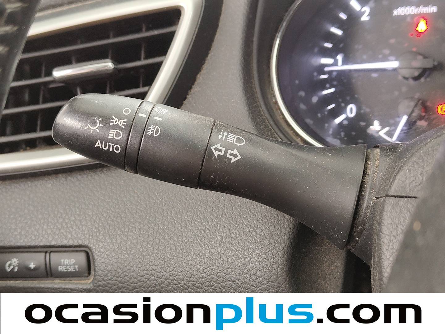 Acabados Nissan QASHQAI Nissan Qashqai dCi 110 N-Connecta 4x2 (110 CV)