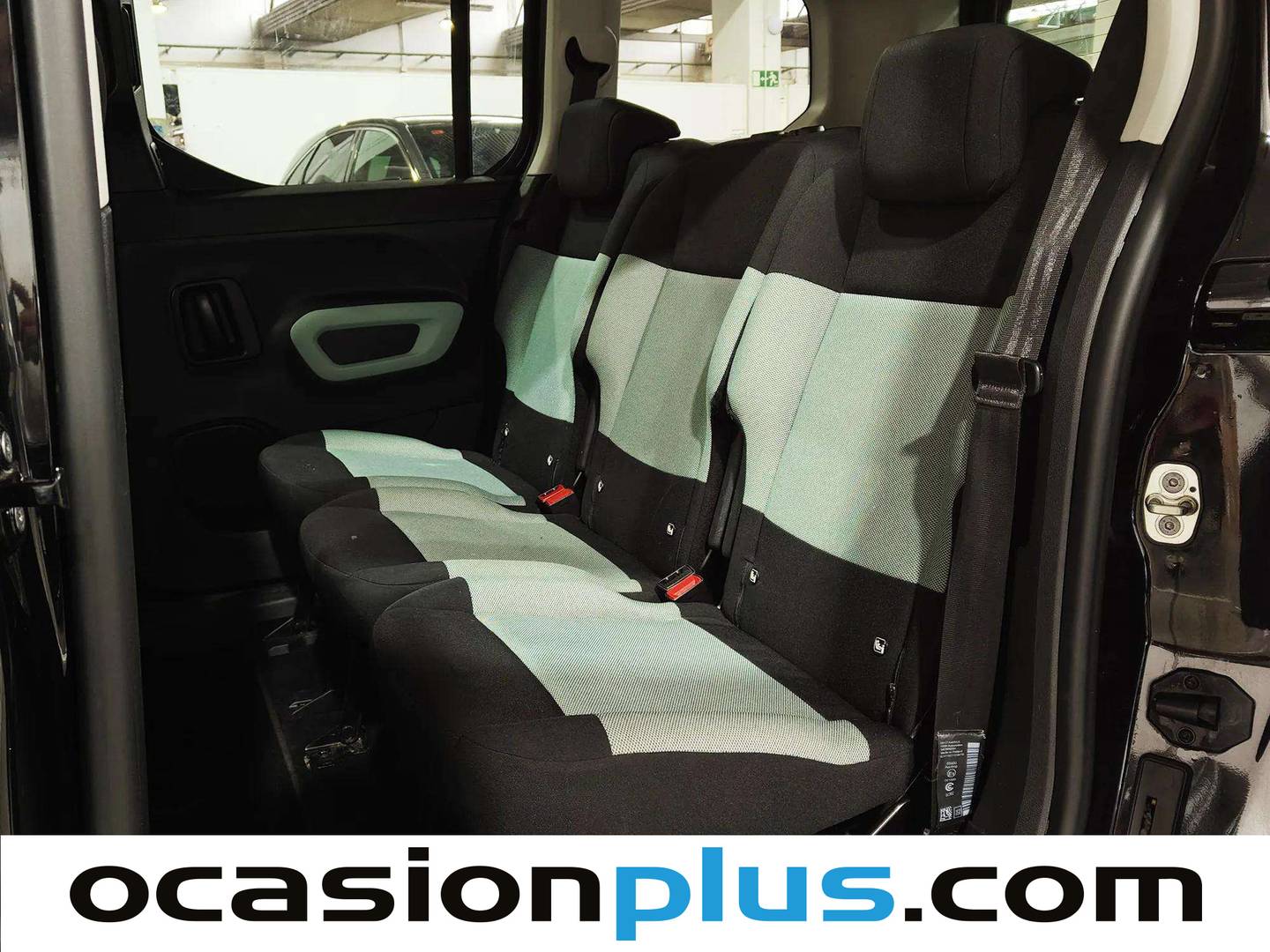 Foto asientos traseros Citroën Berlingo Citroën Berlingo PureTech 110 Talla M Shine (110 CV)