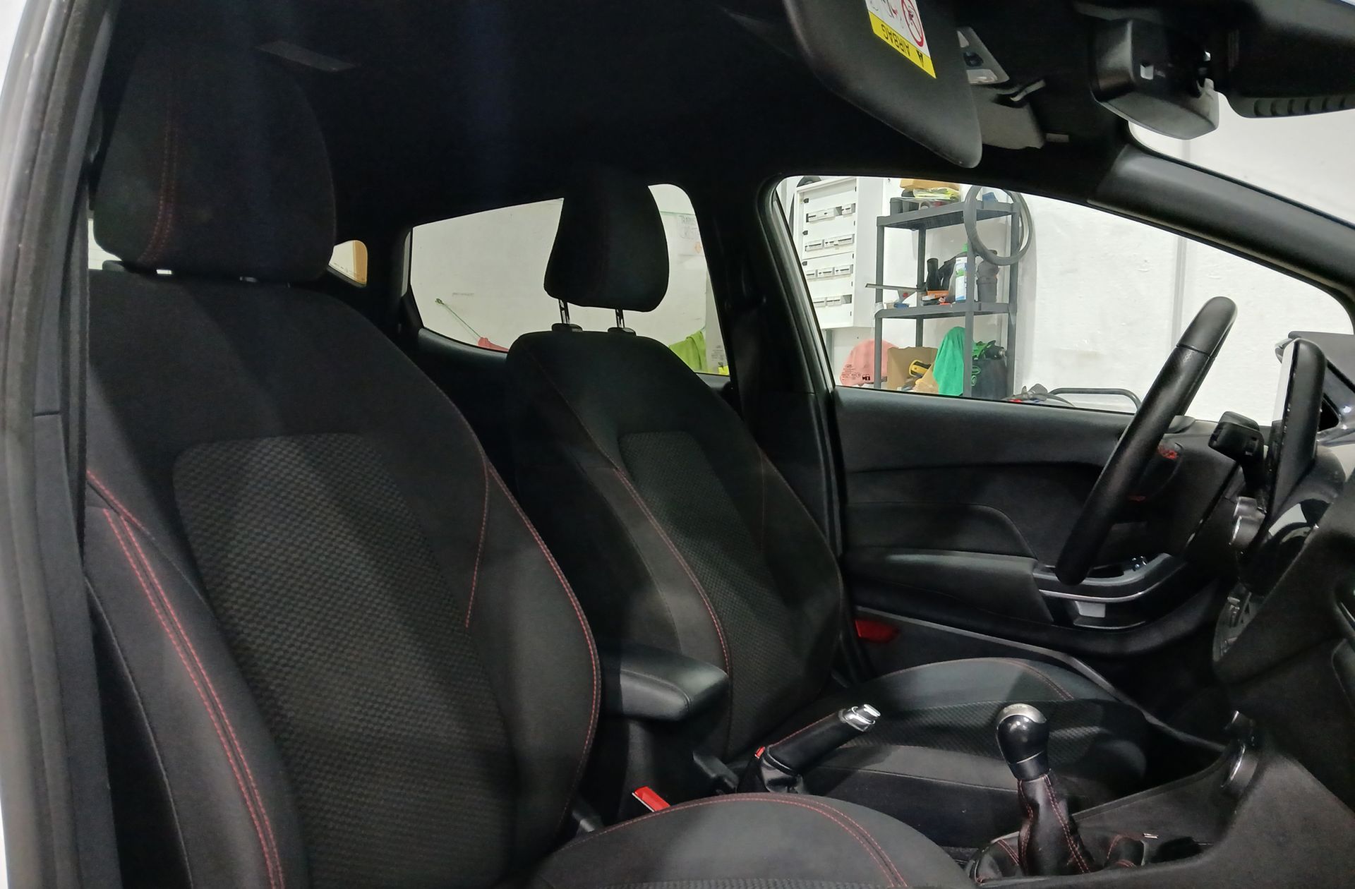 Ford Fiesta 1.1 PFI GLP ST-Line - foto 14