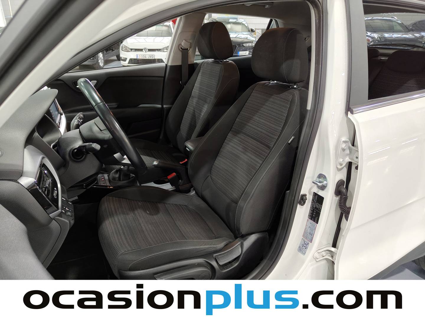 Foto asientos delanteros KIA Stonic KIA Stonic 1.0 T-GDi Drive (100 CV)