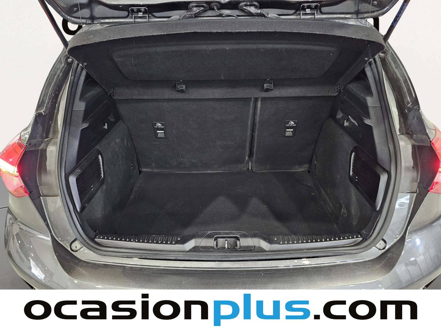 Fotos maletero Ford Focus Ford Focus 1.0 Ecoboost S&S ST-Line (125 CV)