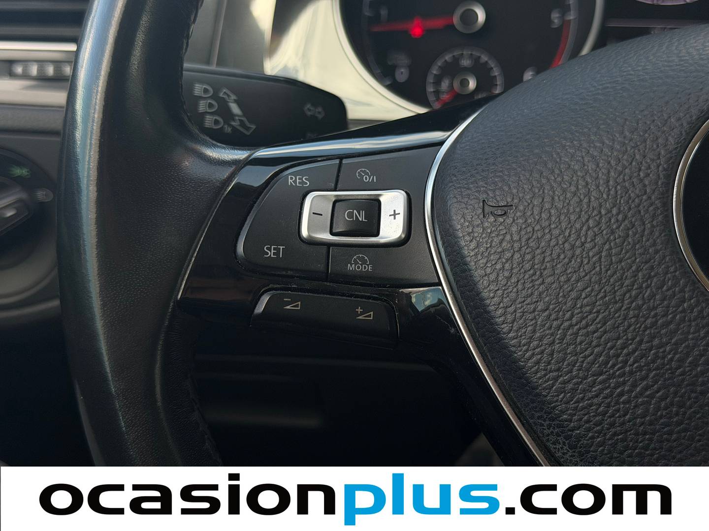 Extras del Volkswagen Golf Volkswagen Golf Business & Navi 1.6 TDI (115 CV)