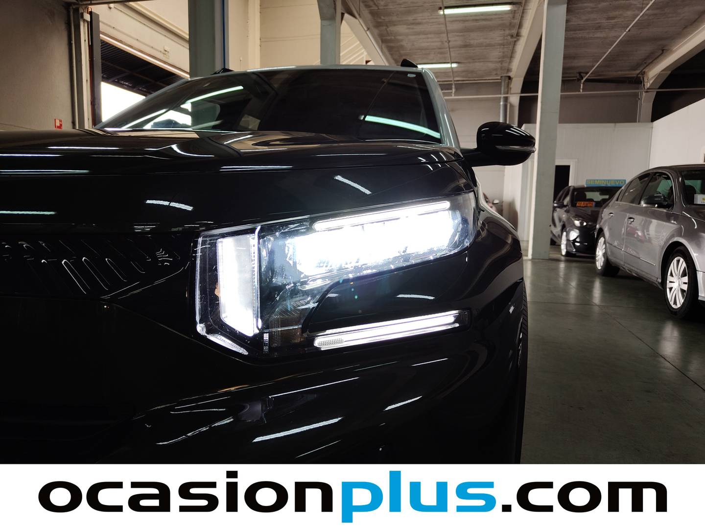 Extras del Citroën C3 Aircross Citroën C3 Aircross Hybrid 136 Plus e-DCS6 (136 CV)