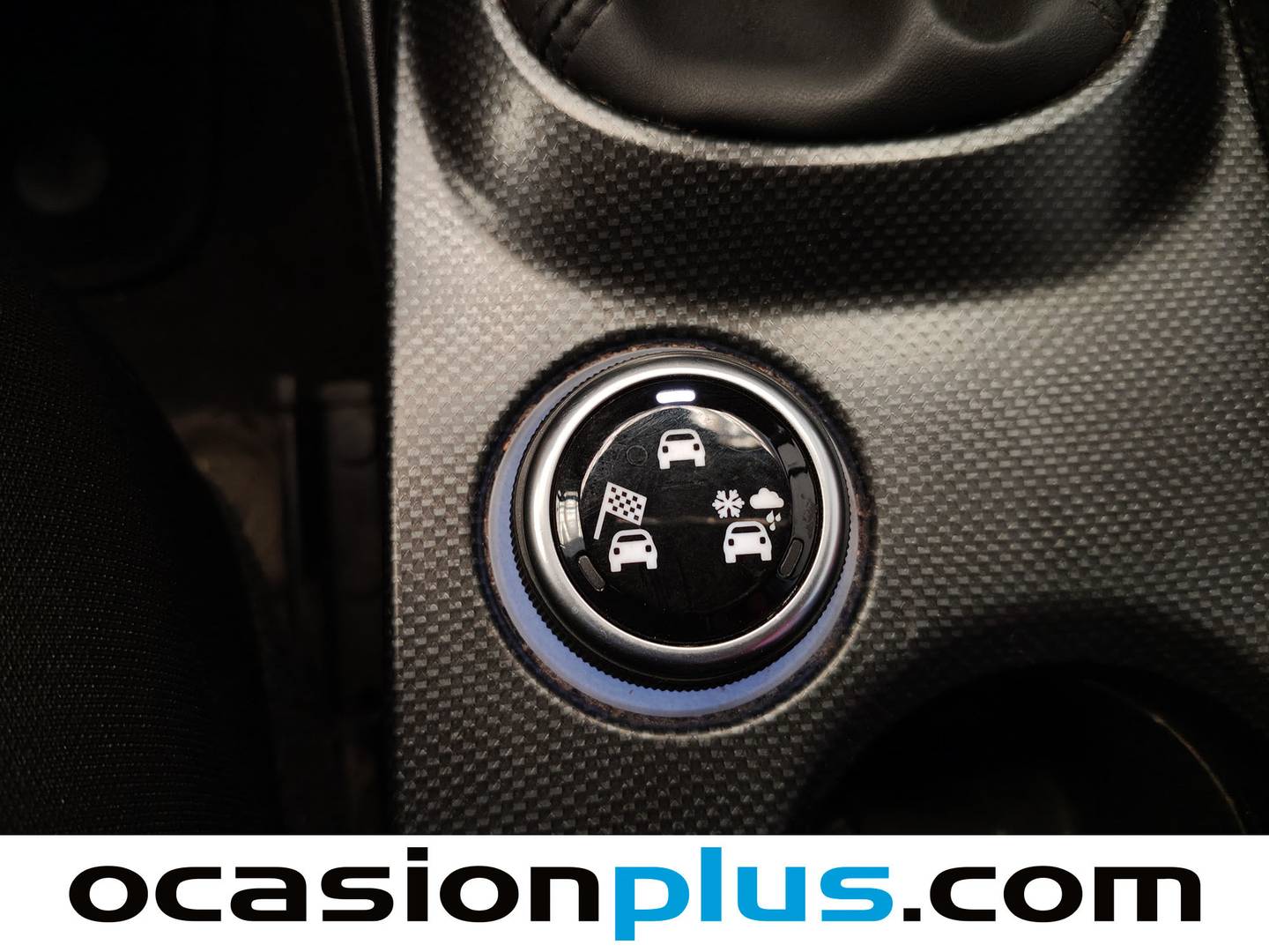 Extras y acabados del Fiat 500X Fiat 500X 1.6 E-Torq Pop Star 4x2 (110 CV)