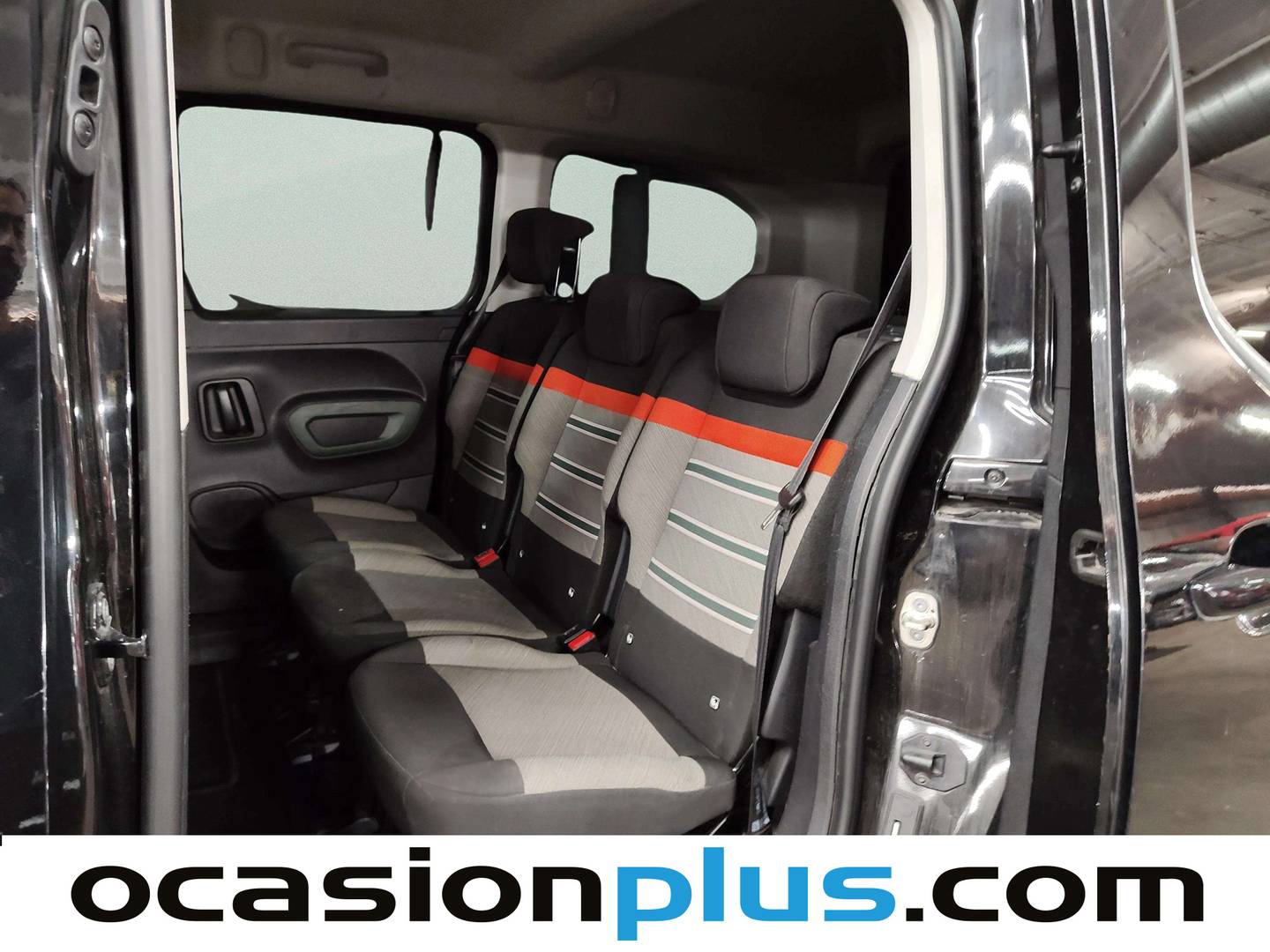 Fotos maletero Citroën Berlingo Citroën Berlingo BlueHDi 130 S&S Talla XL Shine (130 CV) Camparizada