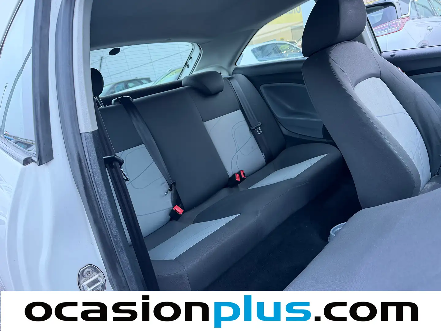 Foto Seat Ibiza SEAT Ibiza SC SC 1.2 TDI Reference (75 CV)