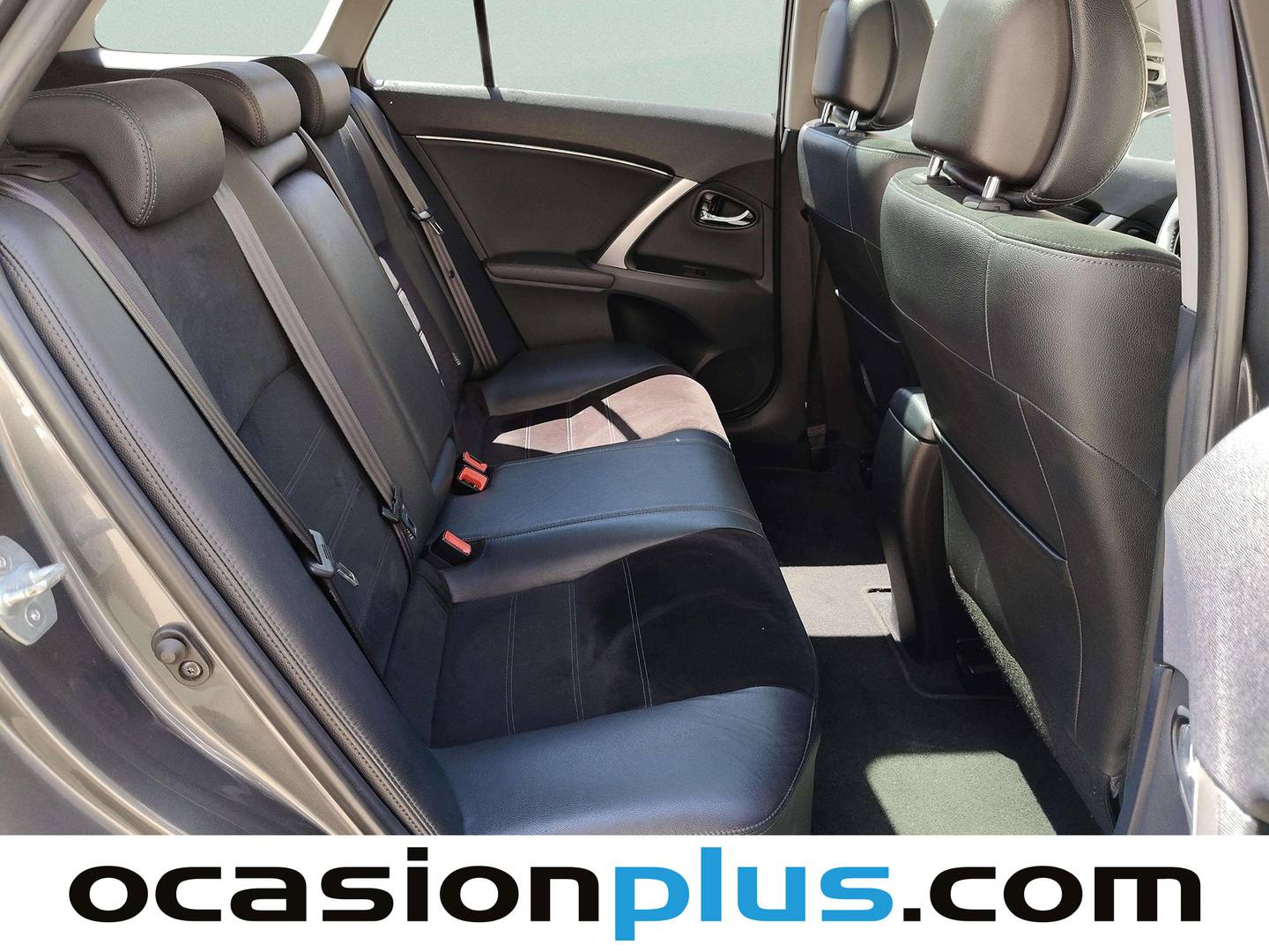 Toyota Avensis Toyota Avensis 120D Cross Sport Advance (124 CV) barato