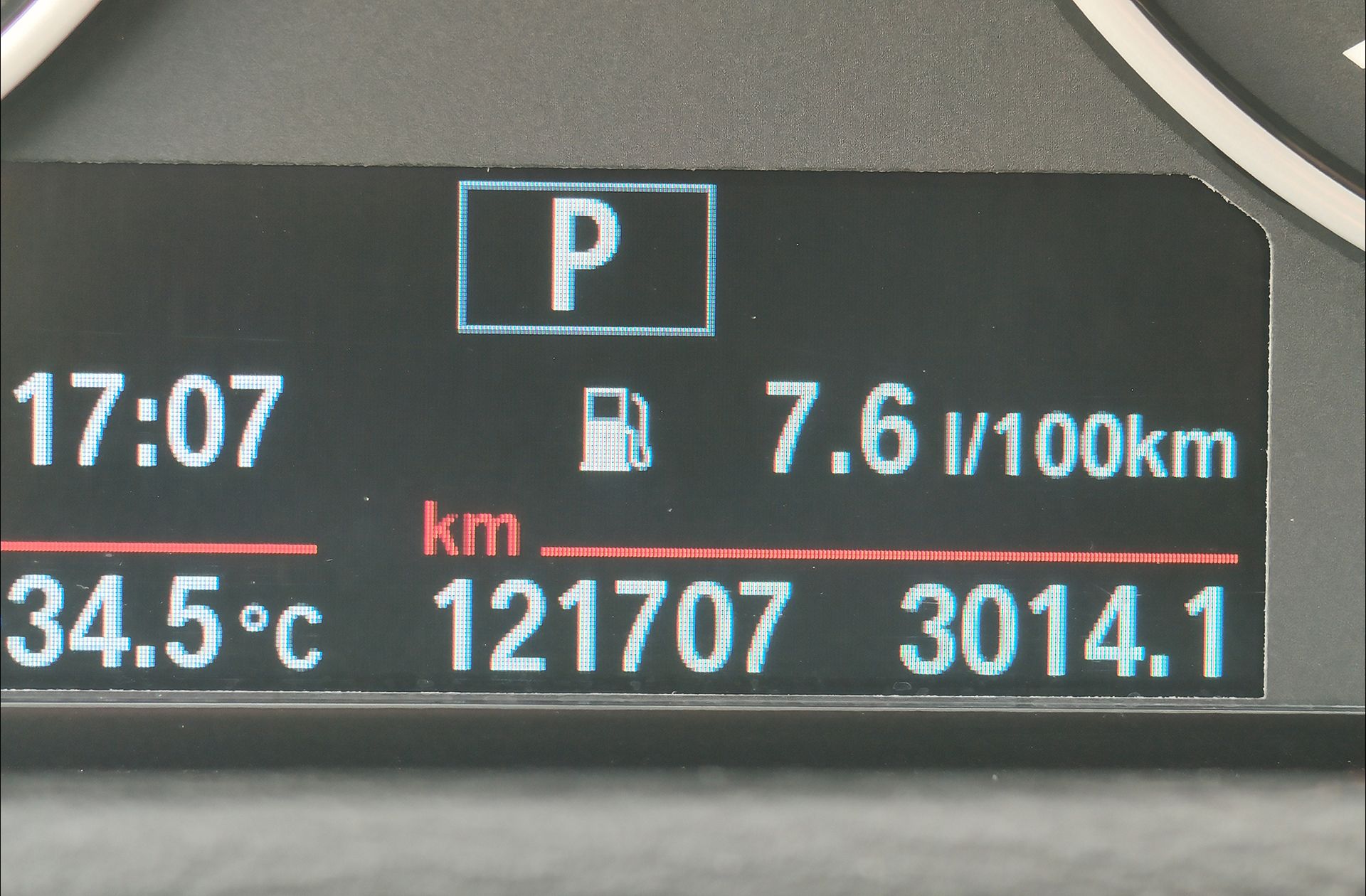 BMW X1 sDrive18d - foto 9