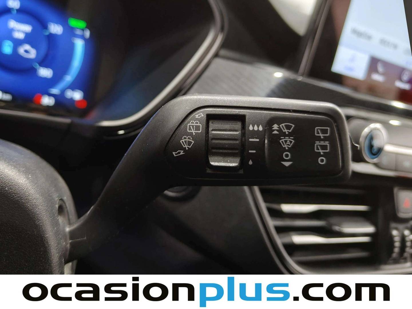 Foto Ford Kuga Ford Kuga 2.5 Duratec PHEV ST-Line Auto (225 CV)