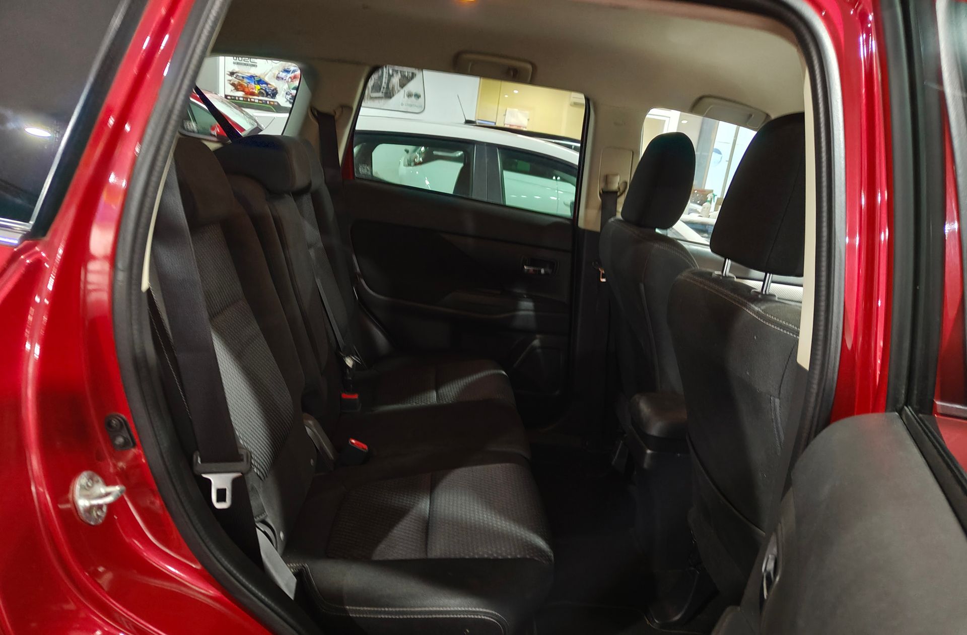 Mitsubishi Outlander 200 MPI Motion 2WD CVT - foto 18