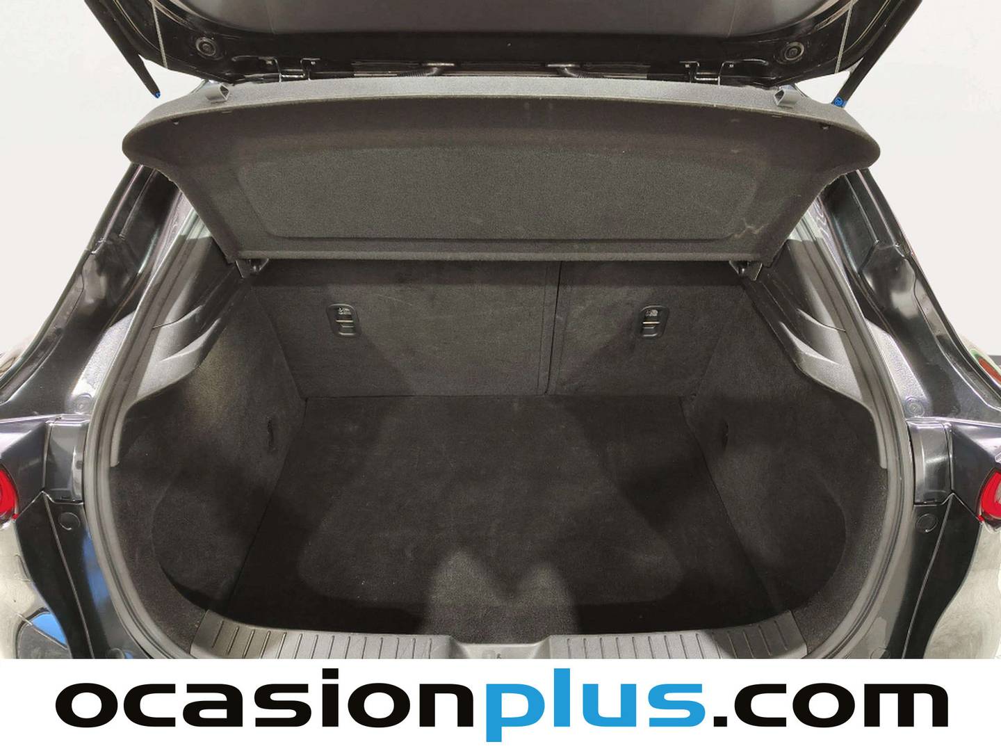 Foto Mazda CX-30 Mazda CX-30 e-SKY G MHEV Prime-line AT (140 CV)