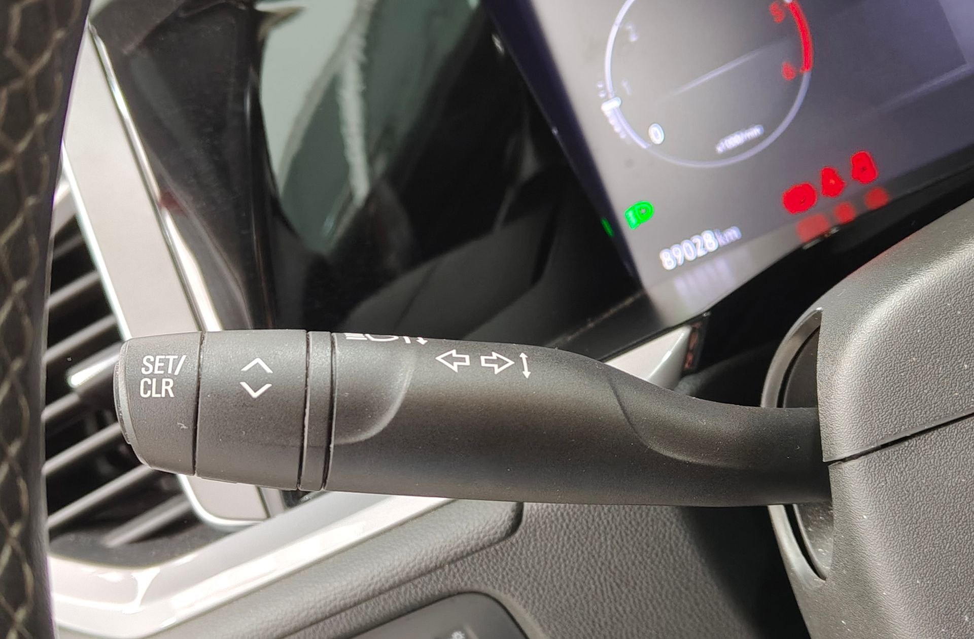 Opel Grandland 1.5 CDTi Design Tech - foto 32