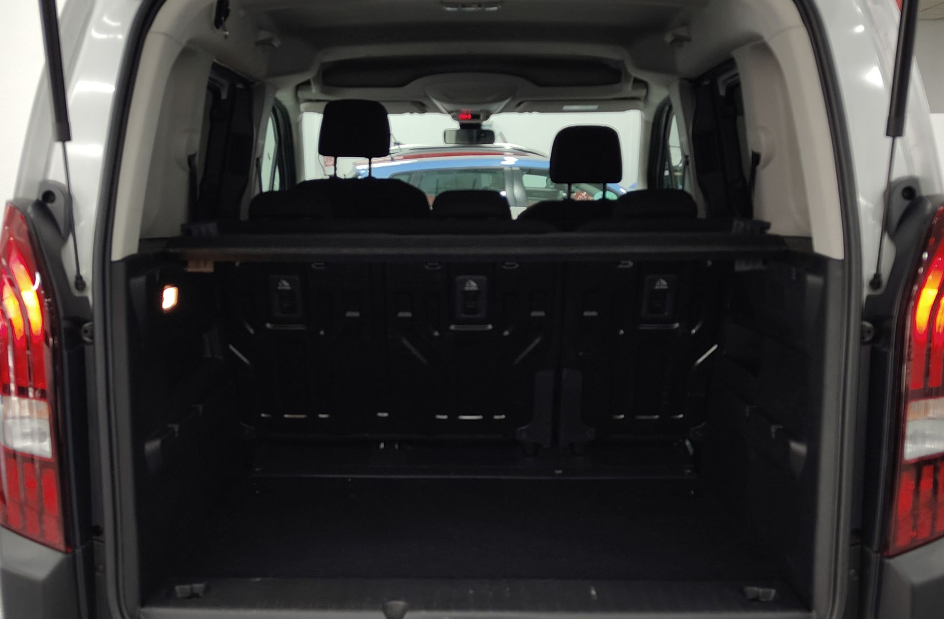 Peugeot Rifter Style Standard PureTech - foto 13