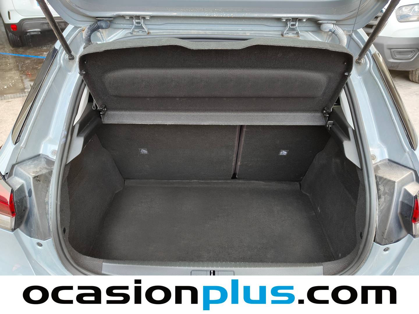 Fotos maletero Opel Corsa Opel Corsa 1.2 XEL Edition (75 CV)