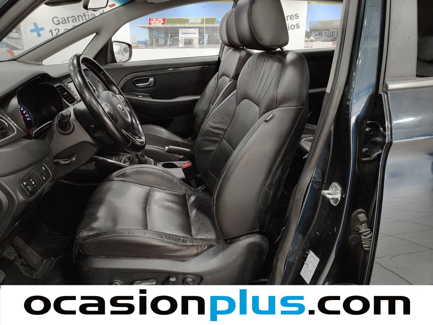 Foto asientos traseros KIA Carens KIA Carens 1.7 CRDi VGT Drive Eco-Dynamics (141 CV) 7 Plazas
