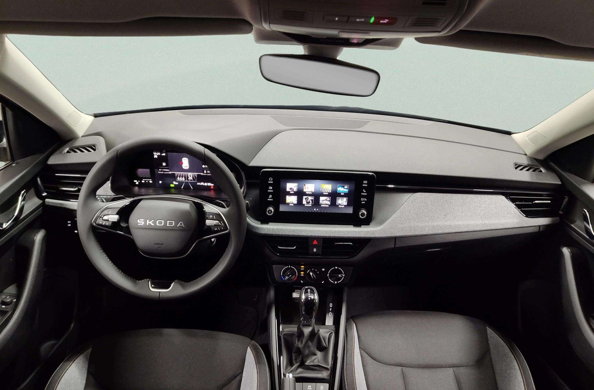 Škoda Kamiq 1.0 TSI Selection DSG - foto 6