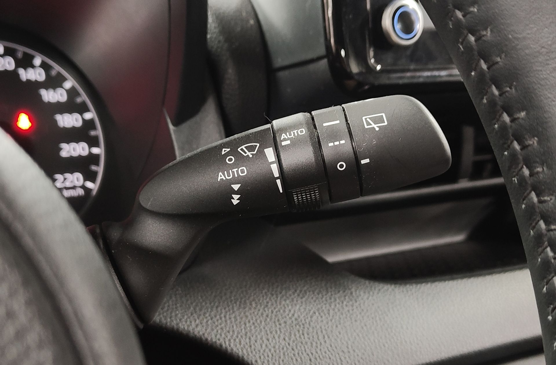 Toyota Yaris 1.5 S-Edition - foto 28