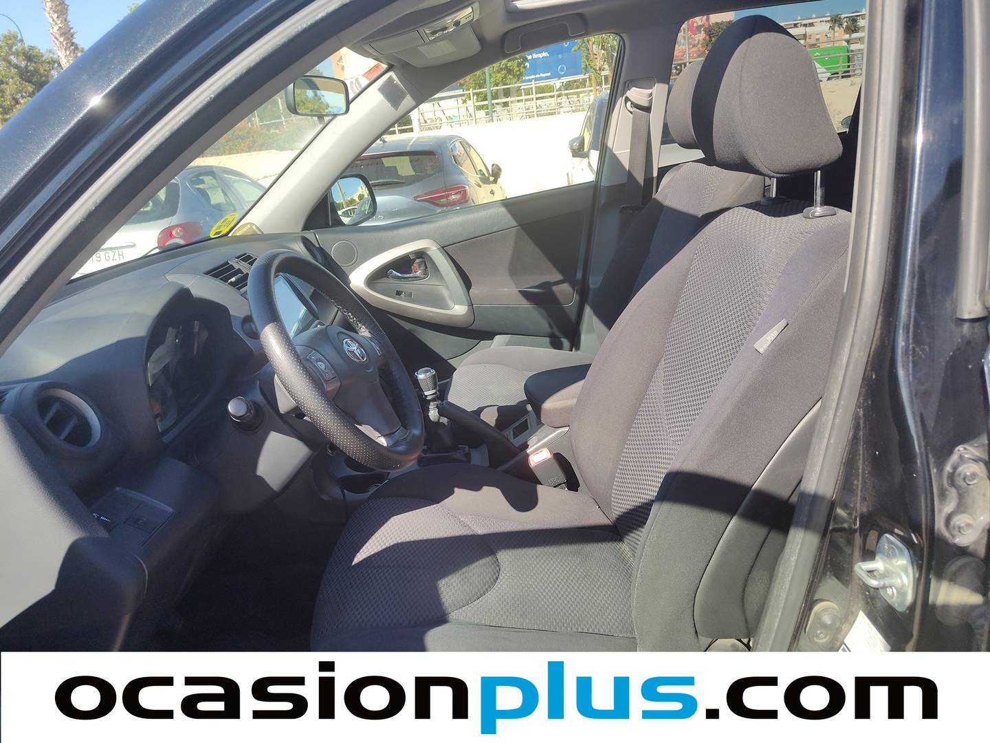 Foto asientos delanteros Toyota Rav4 Toyota Rav4 2.2 D-4D Sol (136 CV)