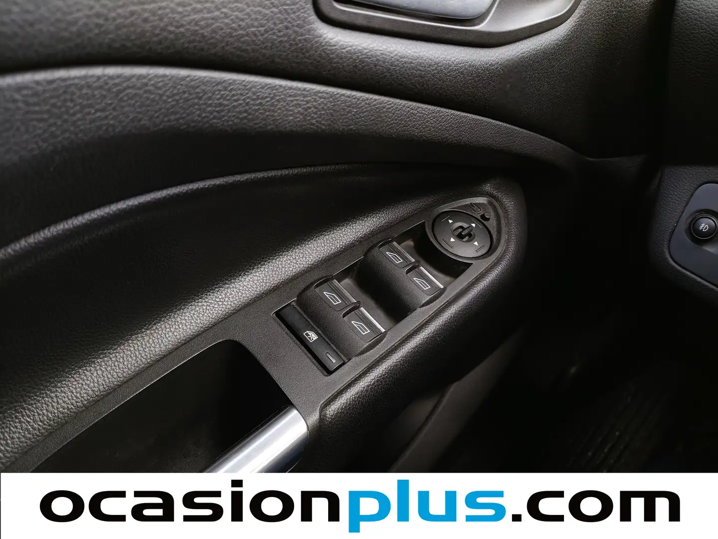 Foto Ford Kuga Ford Kuga 2.0 TDCI S&S Titanium 4x2 (150 CV)