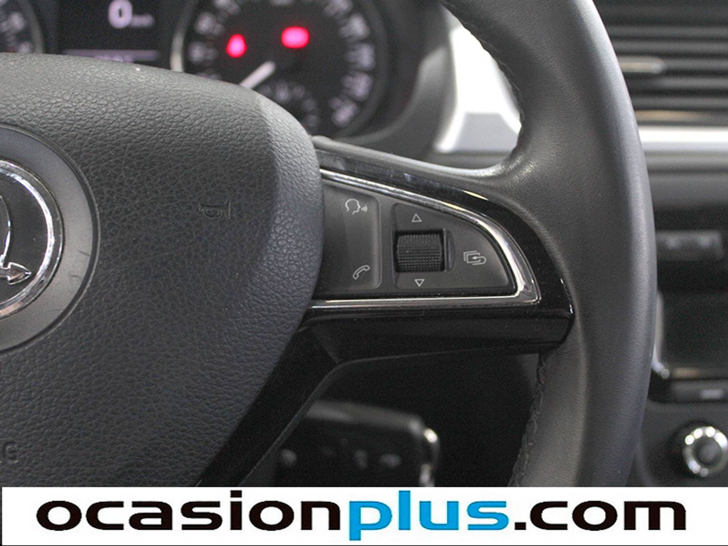 Foto Skoda Rapid Skoda Spaceback 1.6 TDI CR Ambition (105 CV)