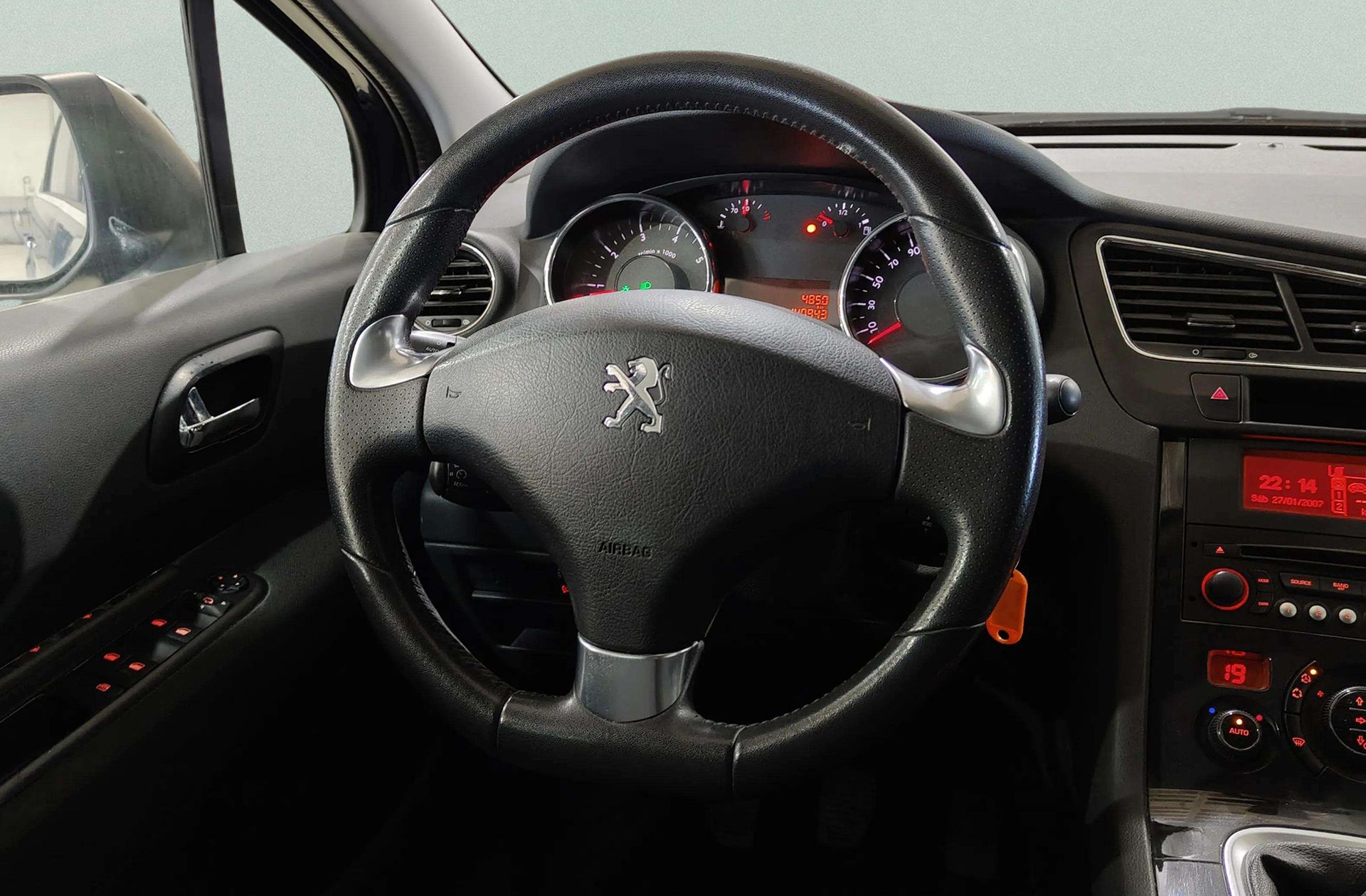 Peugeot 5008 1.2 PureTech Style 7 plazas - foto 21