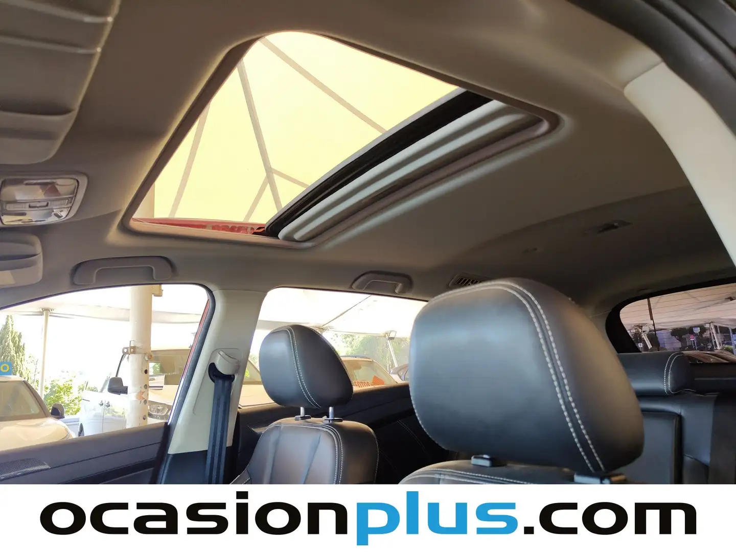 Foto DFSK 580 DFSK 580 1.5 T Luxury (149 CV) 7 Plazas