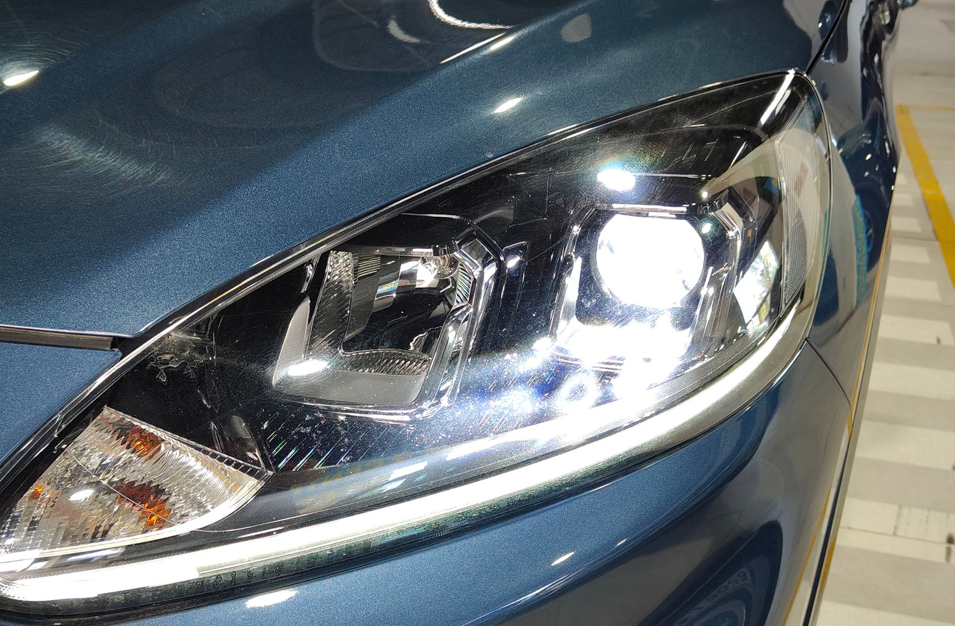 Ford Kuga 1.5 EcoBoost ST-Line - foto 15