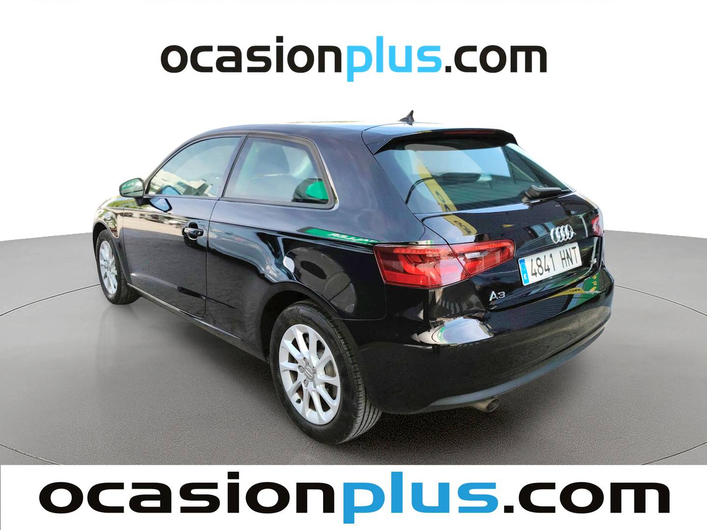 Foto trasera Audi A3 Audi A3 Attraction 1.6 TDI (105 CV) izquierda