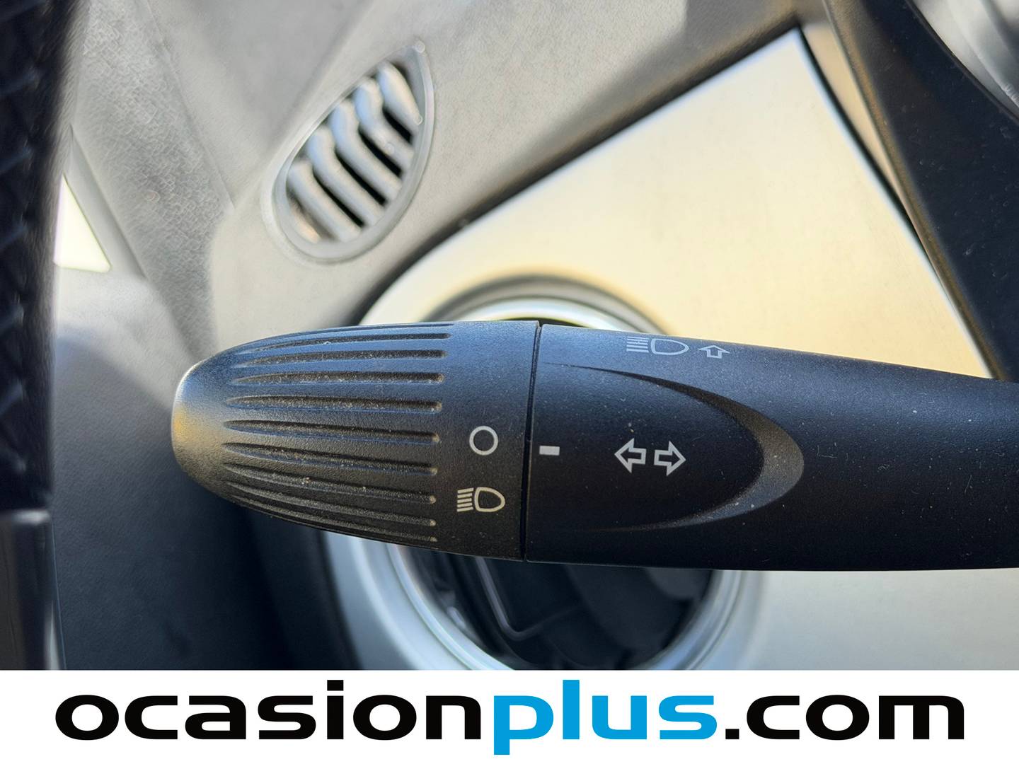 Extras y acabados del Fiat 500 Fiat 500 1.0 Hybrid Connect (70 CV)